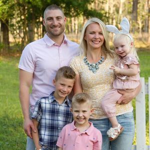 Meet your Posher, Laura